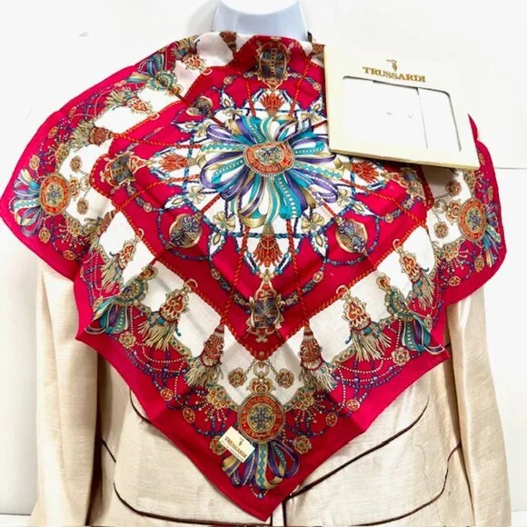 New in Box Trussadi Handker /Mini Scarf Cotton 20" Pink white green bow (39 - Picture 4 of 10